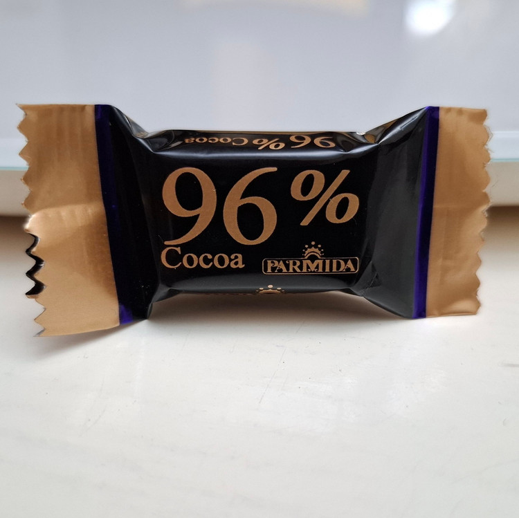 شکلات پارمیدا 96%